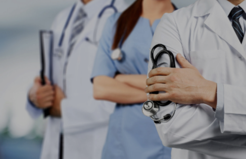 The Advantages and Risks of AI in Healthcare